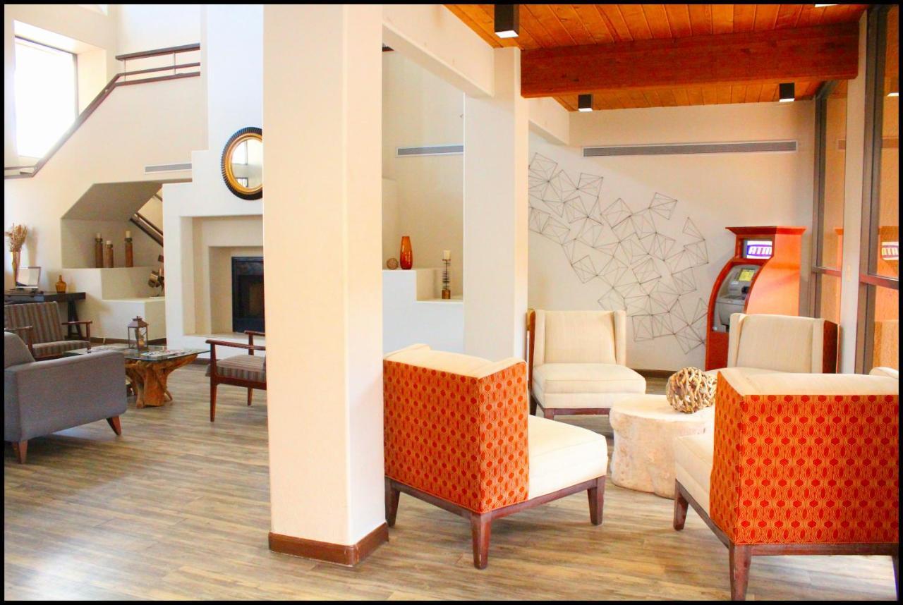 Ramada By Wyndham Tucson Airport Hotel Drexel Heights Kültér fotó