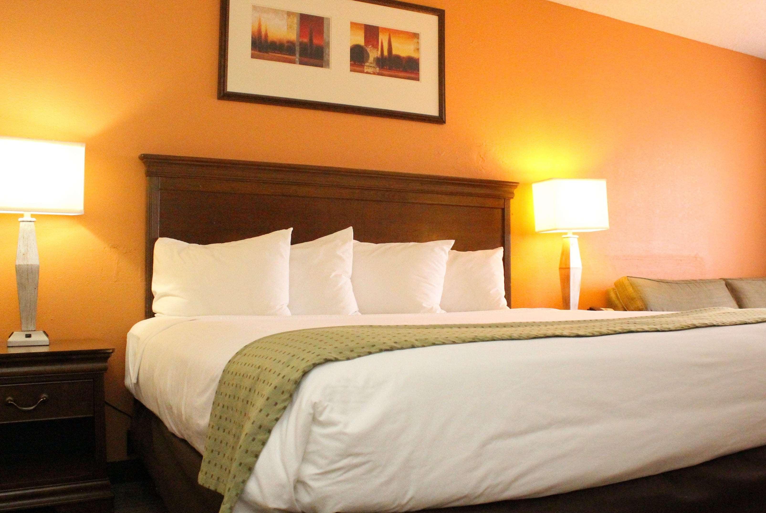 Ramada By Wyndham Tucson Airport Hotel Drexel Heights Kültér fotó