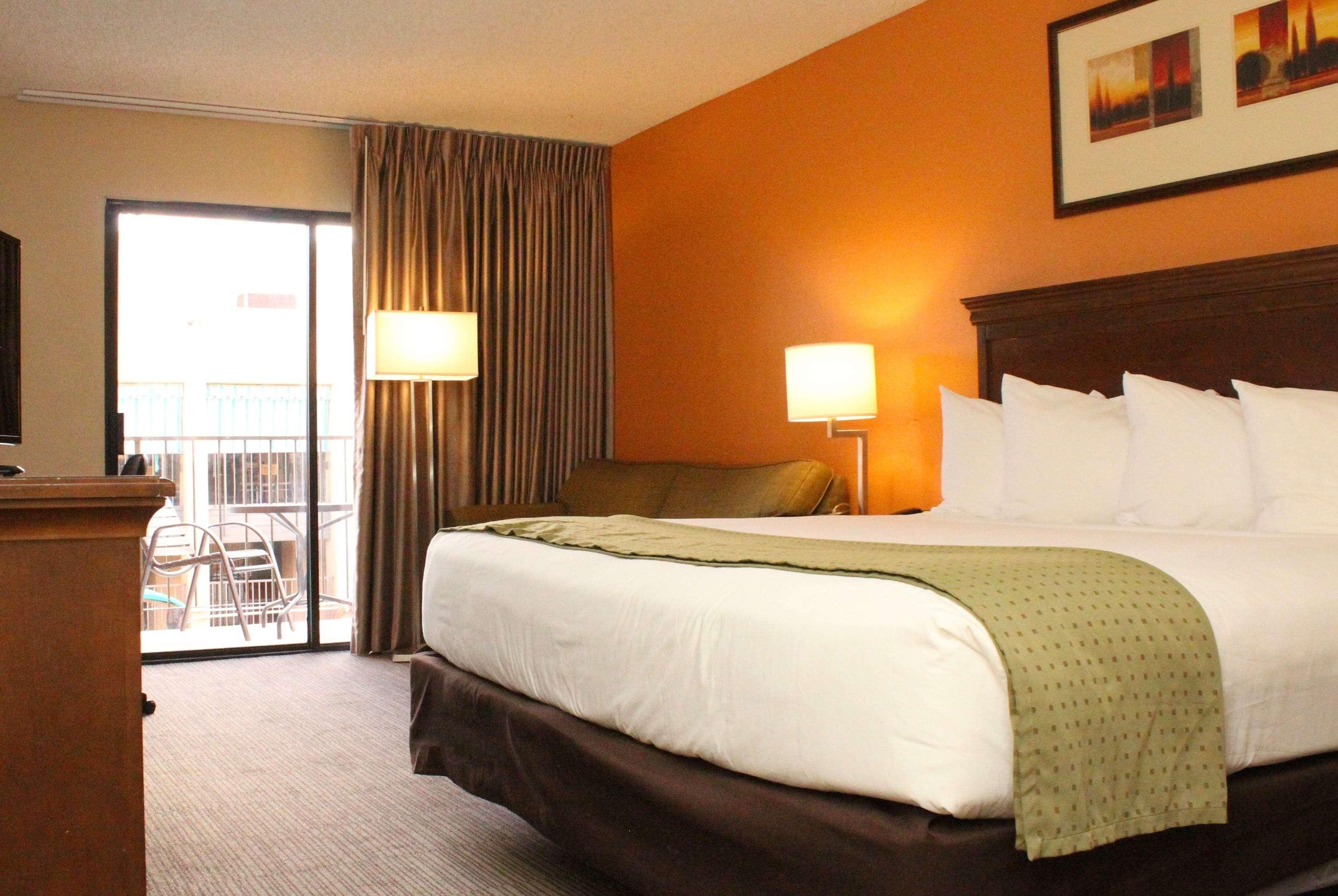 Ramada By Wyndham Tucson Airport Hotel Drexel Heights Kültér fotó