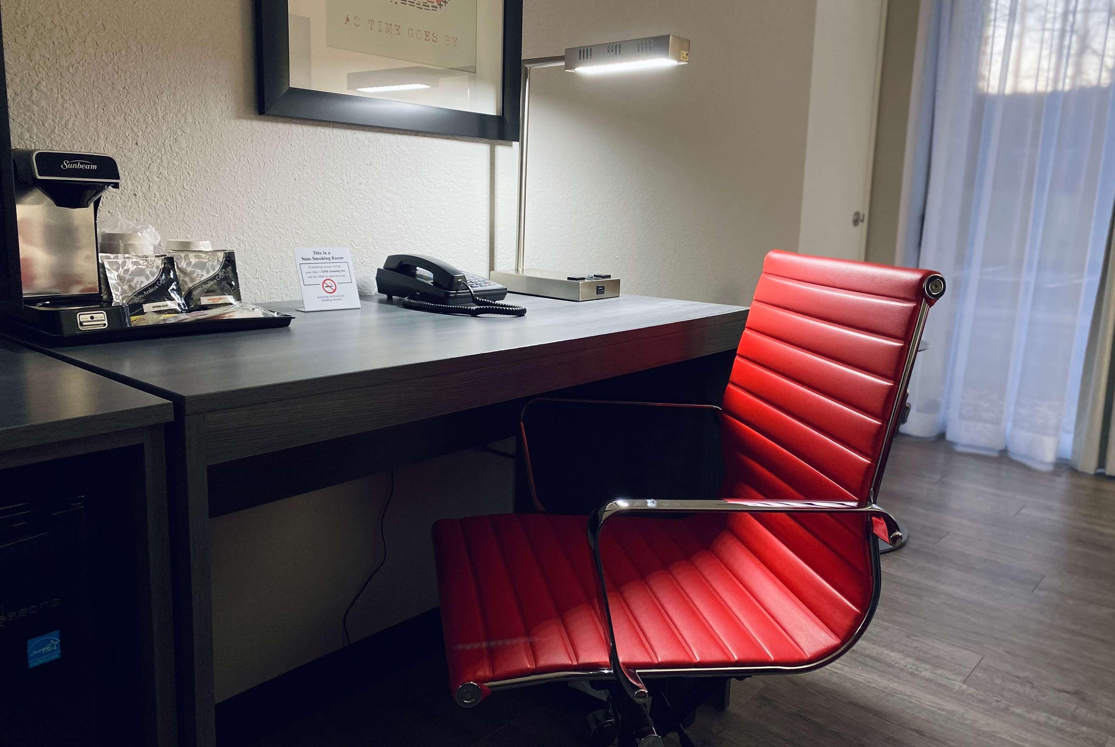 Ramada By Wyndham Tucson Airport Hotel Drexel Heights Kültér fotó